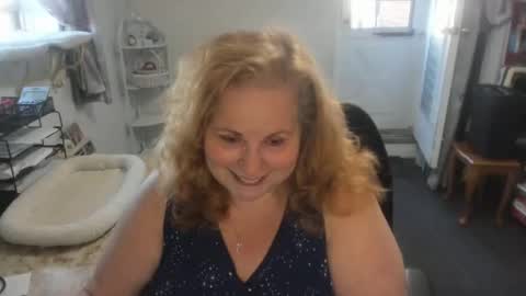 Bellavoca online show from October 4, 6:17 pm