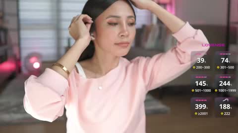 Belle Adrienne  IG  online show from February 13, 1:29 am