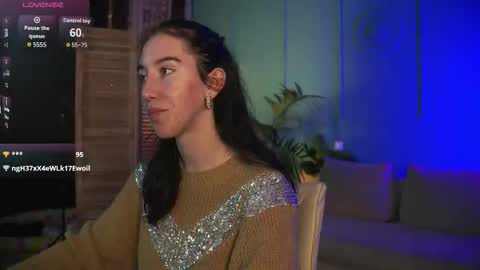 Bella online show from October 16, 4:28 pm