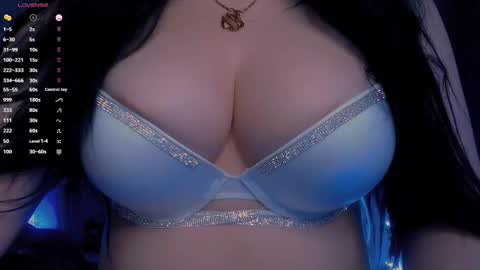 Hello I am kind friendly and cute girl online show from October 11, 10:57 pm