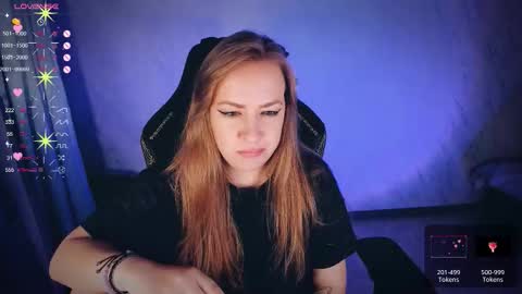 Your Annabelle Wolf  online show from September 10, 7:26 pm