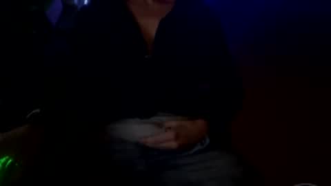 bello477192 online show from December 1, 3:04 am