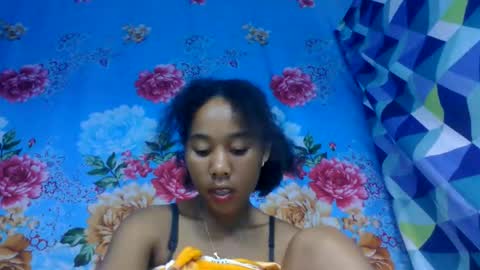 bemonique online show from June 9, 1:39 am