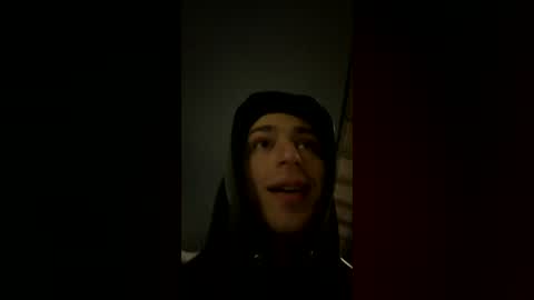 benicio03 online show from June 18, 11:21 pm