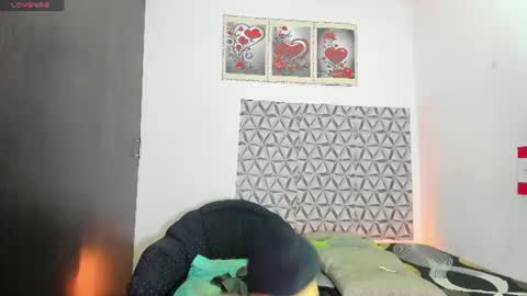 Benjamin online show from August 6, 1:09 pm