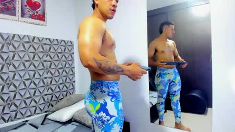 Benjamin online show from April 28, 7:29 pm