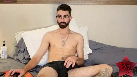 Snapshot of benny_boy95 chatting on September 30, 2:55 am benny_boy95 online show from September 30, 2:55 am