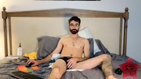 Snapshot of benny_boy95 chatting on September 15, 1:51 am benny_boy95 online show from September 15, 1:51 am