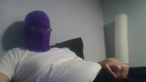 bennybueno online show from April 11, 3:11 am