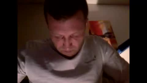 Benutzmich0800 online show from February 2, 6:48 pm