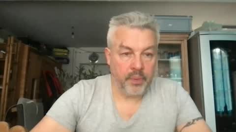 Martin online show from February 6, 11:31 am