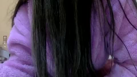 Snapshot of bermudatriangle12 chatting on March 9, 2:50 am tixxie  online show from March 9, 2:50 am