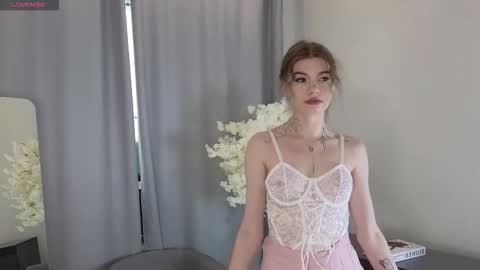 Aurora online show from October 13, 10:17 am