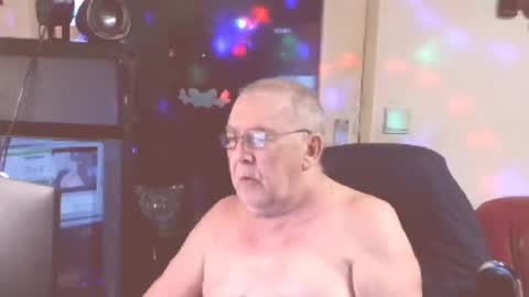 jean online show from March 11, 10:31 pm