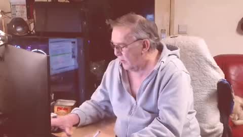 jean online show from March 4, 8:46 am