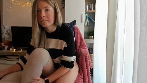 Vicky   online show from January 20, 8:41 am