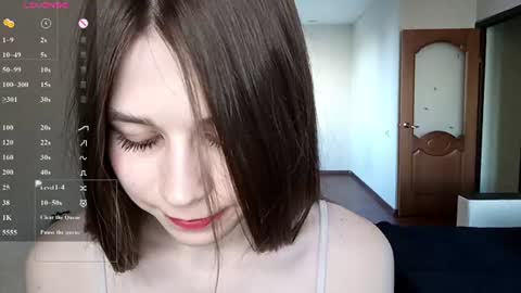 Leila online show from July 3, 2:55 pm