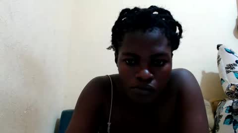 Snapshot of betina22 chatting on October 27, 8:58 am Betina online show from October 27, 8:58 am