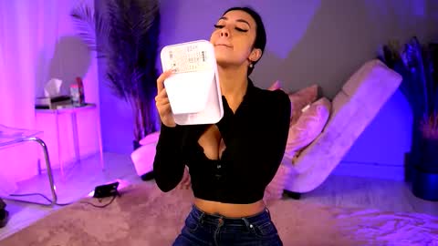 Betty online show from September 16, 4:04 am