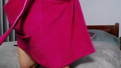 betty_sw online show from November 20, 3:09 pm