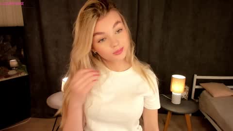 Maddie online show from December 29, 3:24 pm