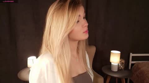 Maddie online show from January 23, 3:43 pm