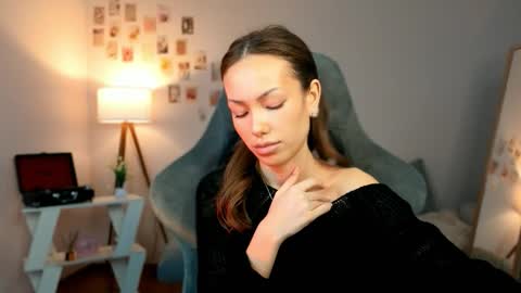 Lilly online show from March 18, 1:50 pm