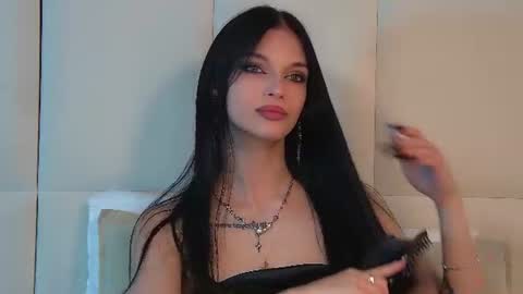 Beverly online show from June 10, 6:40 pm