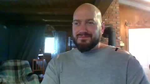 Cabinfever online show from May 24, 4:24 pm