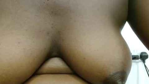 bhadgurl88 online show from April 11, 7:24 am