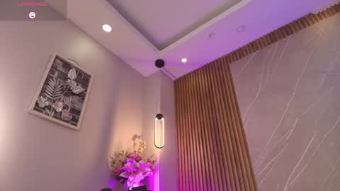 biancaa__18 online show from March 12, 8:45 pm