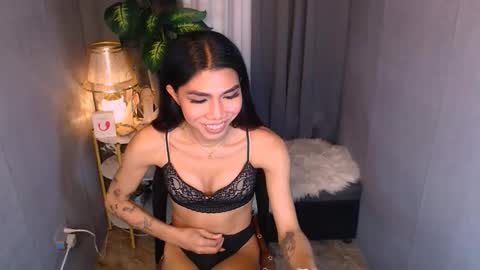 biancahugedick online show from February 20, 6:48 am