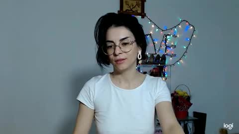 innasugarwild online show from March 11, 6:16 am