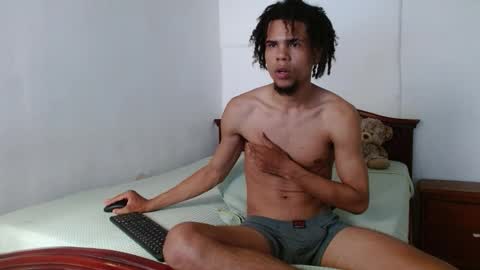 Snapshot of big_boy_lee chatting on September 13, 9:28 pm Camilo online show from September 13, 9:28 pm