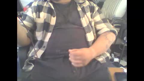 Snapshot of big_juicy689 chatting on October 18, 7:18 pm Big Lex online show from October 18, 7:18 pm