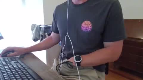 BigandYum9 online show from March 16, 4:15 am