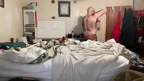 Mr. Muscle Monster online show from May 2, 2:50 am