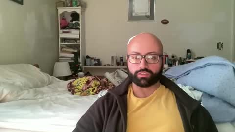 Mr. Muscle Monster online show from October 16, 6:40 pm