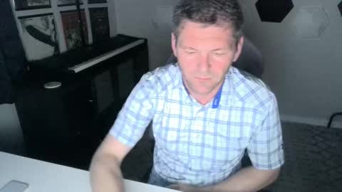 bigbaddbulll online show from February 25, 11:26 pm