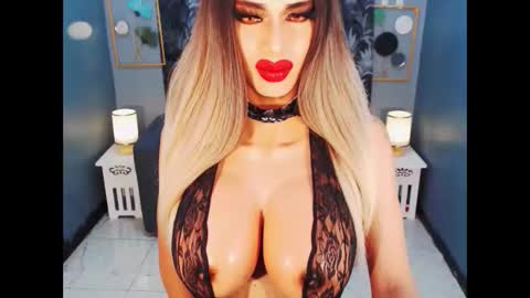 Loraine Cruz online show from May 4, 2:12 pm