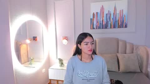   online show from March 6, 10:09 am