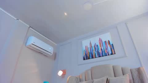   online show from October 19, 10:31 am