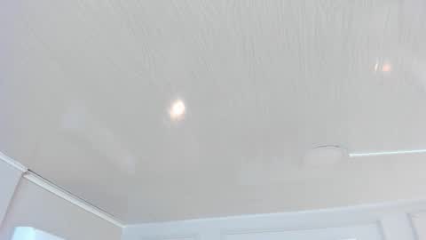   online show from February 25, 9:57 am