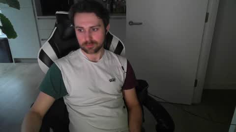 Big Brit online show from February 8, 3:42 pm