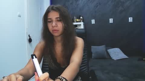 Snapshot of bigbuttjany chatting on September 16, 3:08 am bigbuttjany online show from September 16, 3:08 am