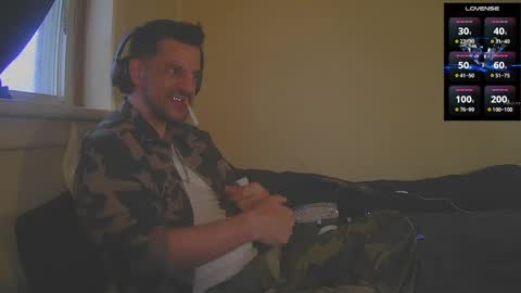 Jon - Im Straight online show from October 30, 7:36 pm