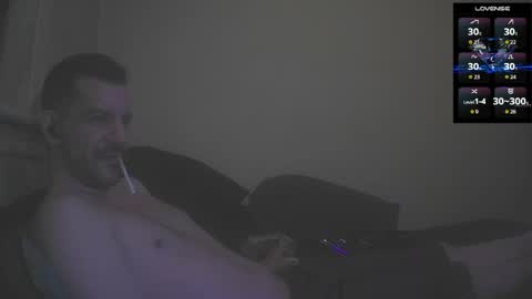 Jon - Im Straight online show from June 9, 8:14 am