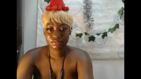 bigclitpussy247 online show from July 28, 3:48 am