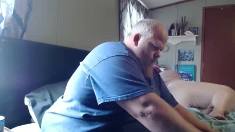 Tiny online show from December 10, 5:11 pm