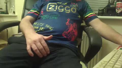 bigcurve online show from February 14, 12:35 am